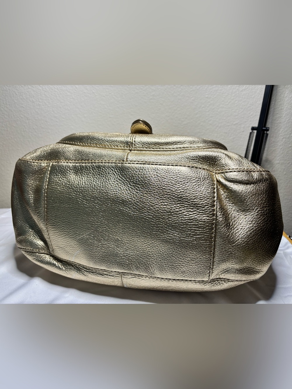 Vintage Michael Kors Fulton Metallic Gold Buckle Pocket Hobo Bag - Picture 7 of 15
